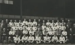 Luton Town Team Photo 1939-40 3