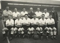 Luton Town Team Photo 1956-57 4