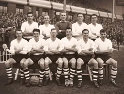 Luton Town Team Photo 1957-58