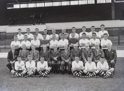 Luton Town Team Photo 1958-59
