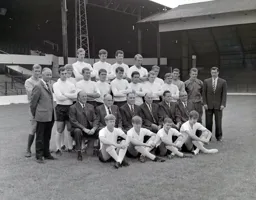 Luton Town Team Photo 1967-68 2