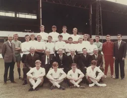 Luton Town Team Photo 1967-68 8