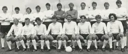 Luton Town Team Photo 1970-71 17