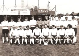 Luton Town Team Photo 1970-71