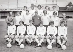 Luton Town Team Photo 1971-72 2