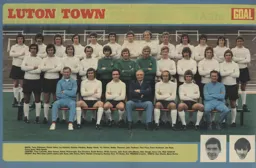 Luton Town Team Photo 1972-73 4
