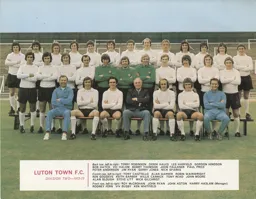 Luton Town Team Photo 1972-73 5