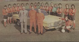 Luton Town Team Photo 1972-73 8