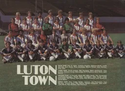 Luton Town Team Photo 1979-80 7