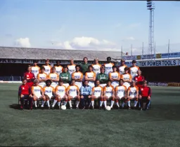 Luton Town Team Photo 1982-83 13