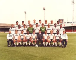 Luton Town Team Photo 1984-85