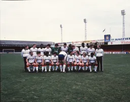 Luton Town Team Photo 1985-86 2
