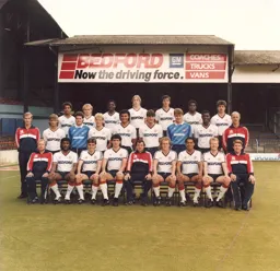 Luton Town Team Photo 1985-86