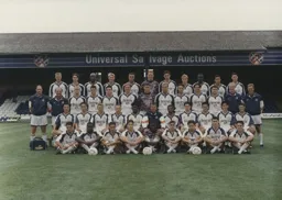 Luton Town Team Photo 1994-95 12