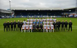Luton Town Team Photo 2021-22 2
