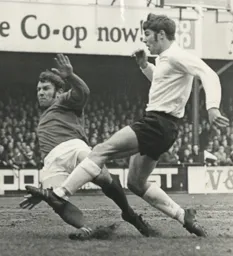 Malcolm Macdonald 20