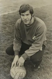 Malcolm Macdonald 23