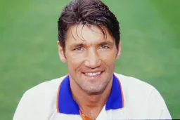 Mick Harford 19