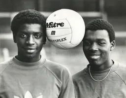 Mitchell Thomas, Michael Thomas