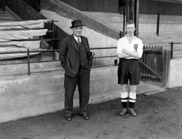 Neil McBain, Tom King (2)