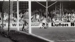 Jimmy Ryan gets the ball across