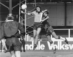 Peter Anderson fights for the ball