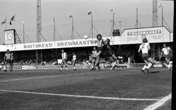 Peter Anderson goes in with his elbow