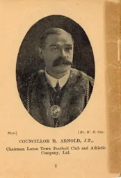 Harry Arnold Luton News Handbook 1910-11
