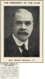 Harry Arnold Luton News Handbook 1932-33