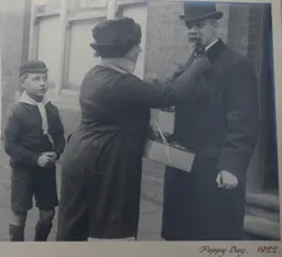 Harry Arnold Poppy Day 1922