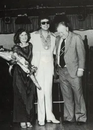 Denis Mortimer with Peters and Lee Christmas 1980