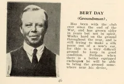Bert Day Luton News Handbook 1932-33